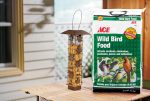 Perky-Pet Squirrel-Be-Gone Wild Bird 2 lb Metal Plastic Bird Feeder 6 ports Hot on Sale