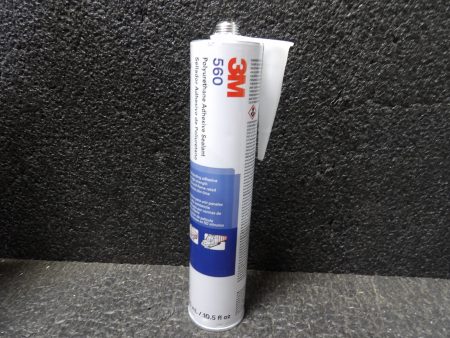 3M 560 Polyurethane Adhesive Sealants: 10.5 oz Container Size, White (CR00894-K09) on Sale